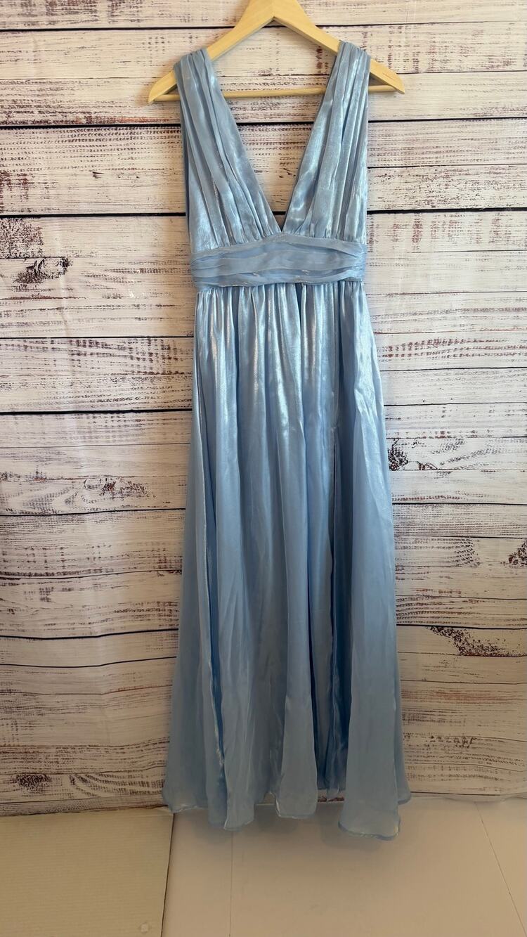 Lulu’s Dreamy Shiny Light Blue Sleeveless Maxi Dress Size Small